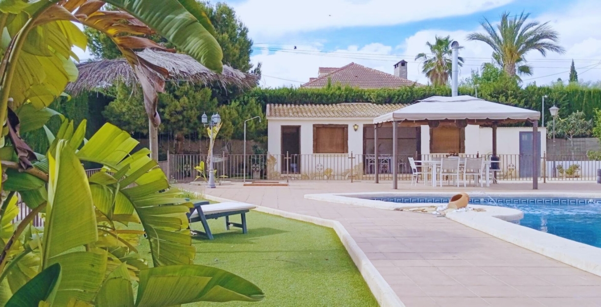 Villa en Elche