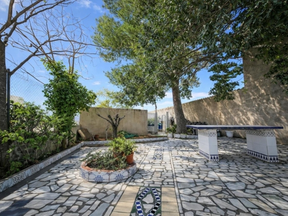 Casa en Hondón de las Nieves