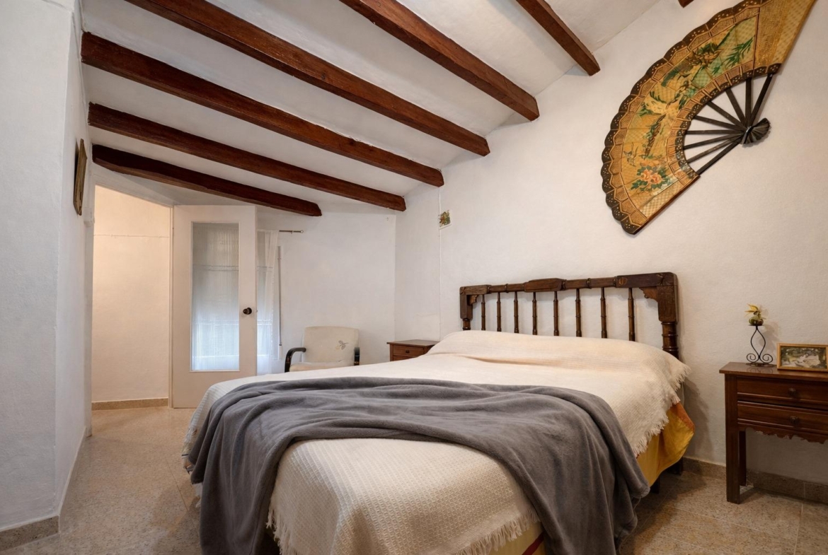 House in Hondón de las Nieves