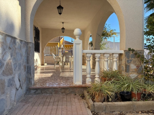Villa in Hondon de los Frailes