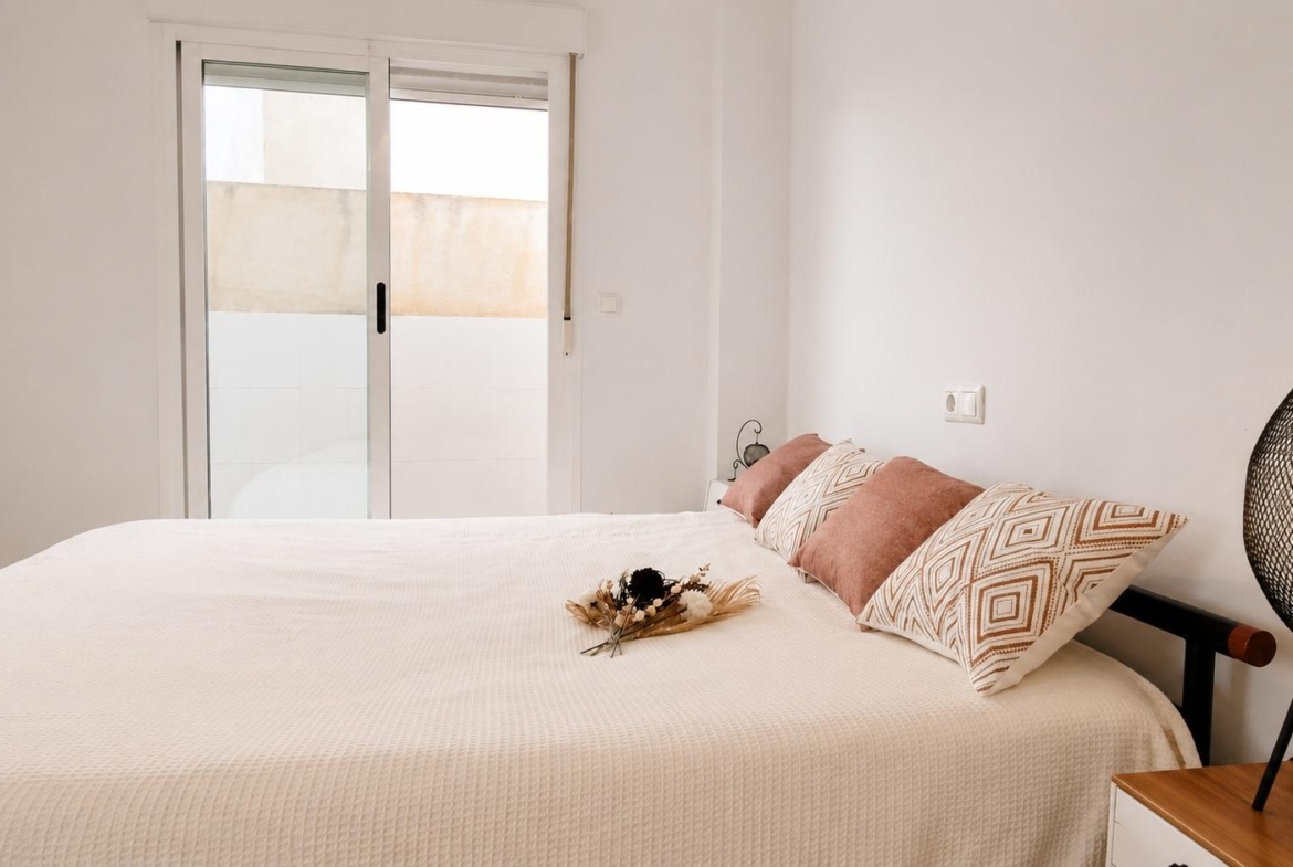 APARTMENT IN HINDON DE LOS FRAILES (1)